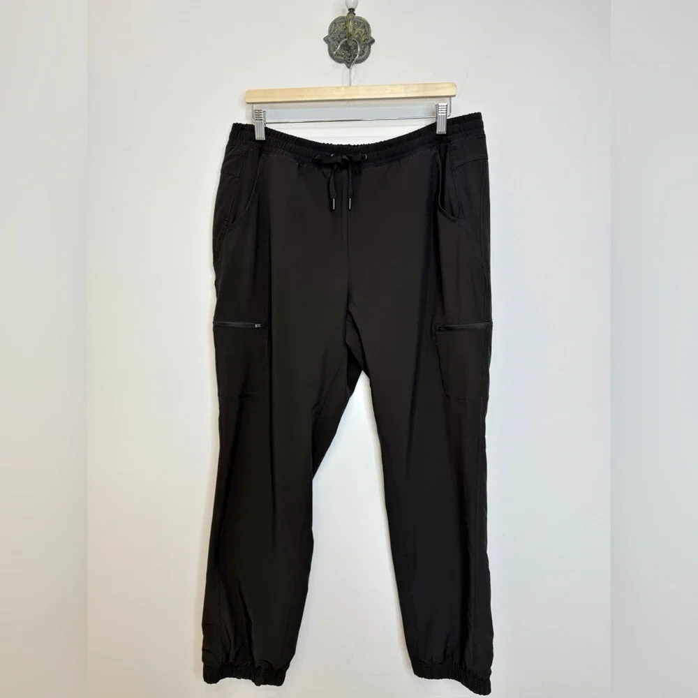 Eddie Bauer Black Fleece Lined Cargo Jogger Pant Women’s Size 14 Winter Cozy